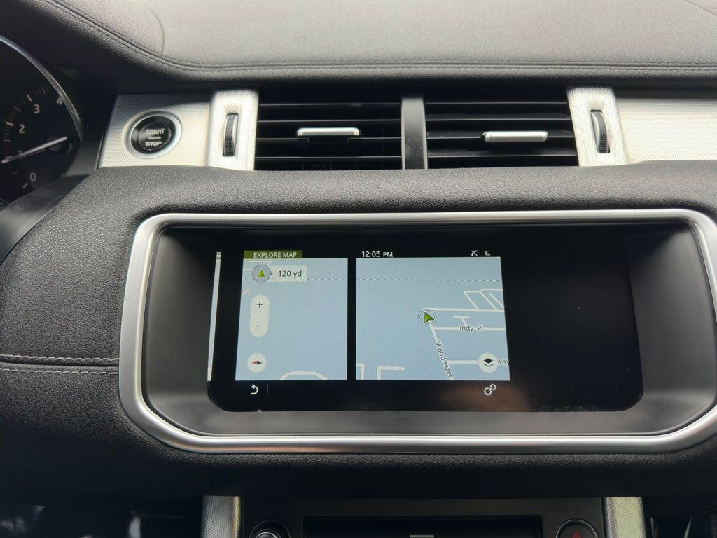 2017 Land Rover Range Rover Evoque Image 31