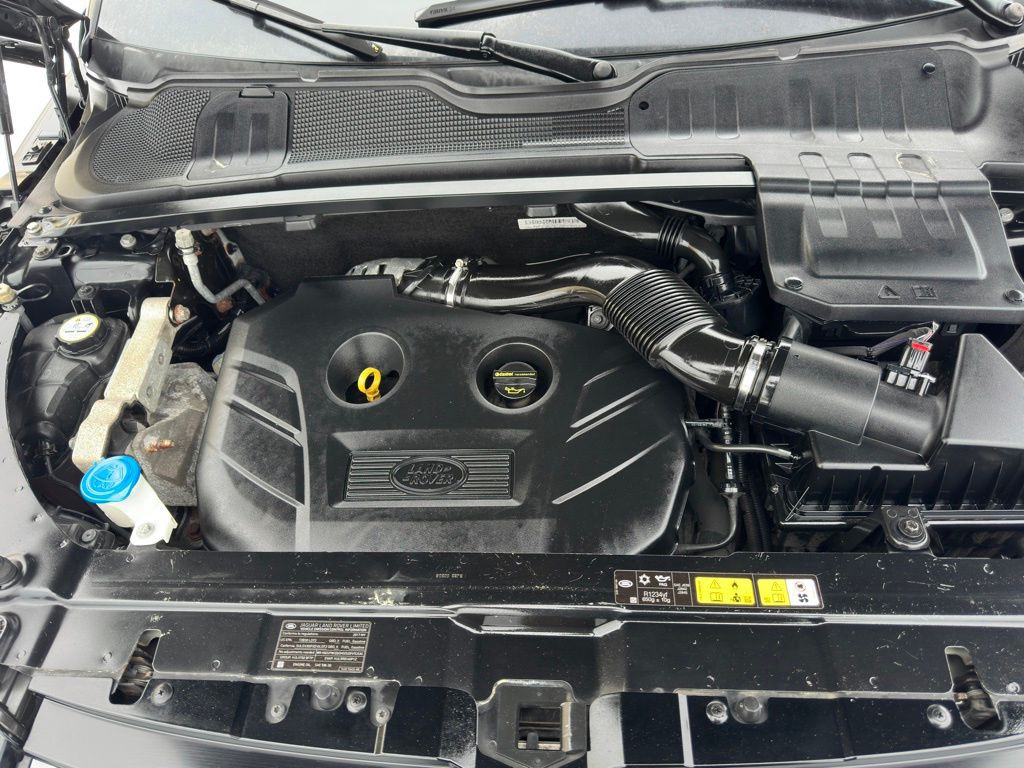 2017 Land Rover Range Rover Evoque Image 40