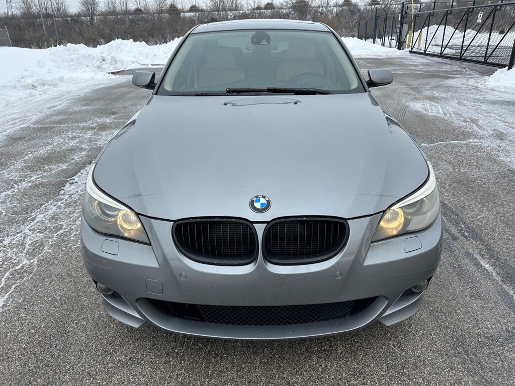 2008 BMW 5 Series Image 3