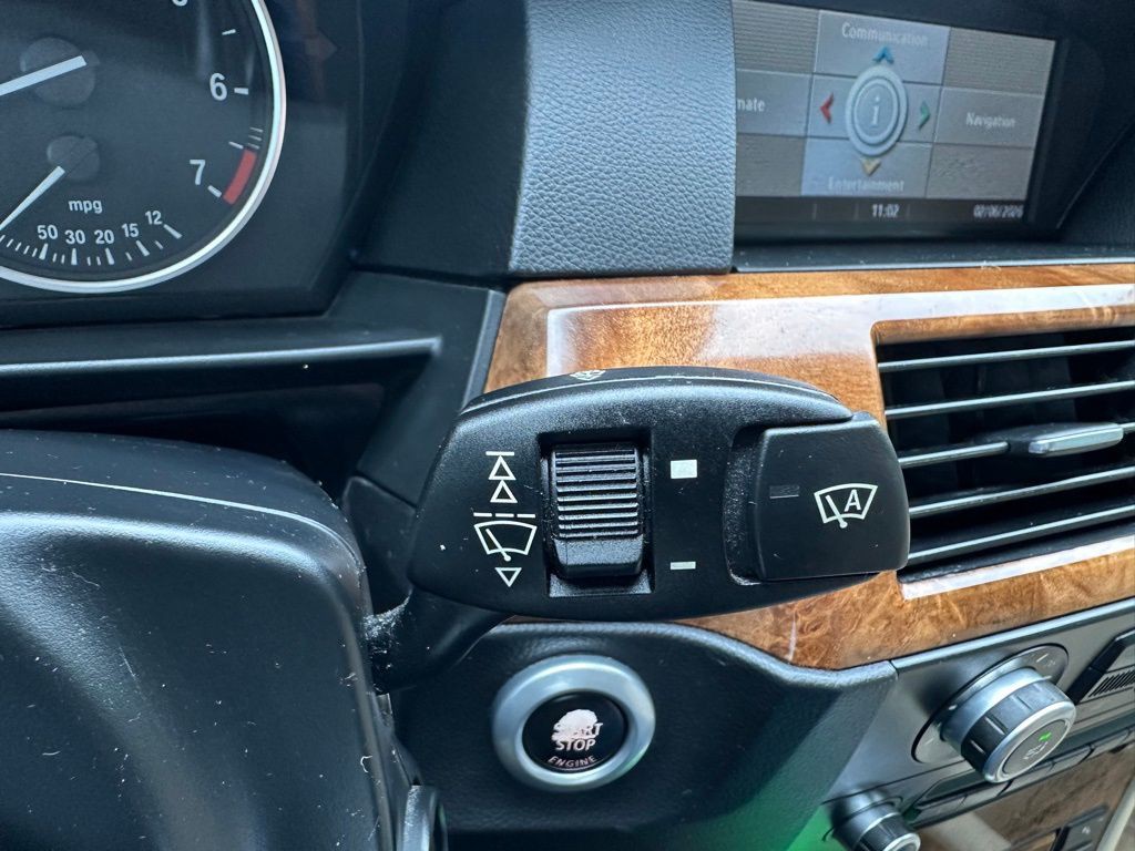 2008 BMW 5 Series Image 12