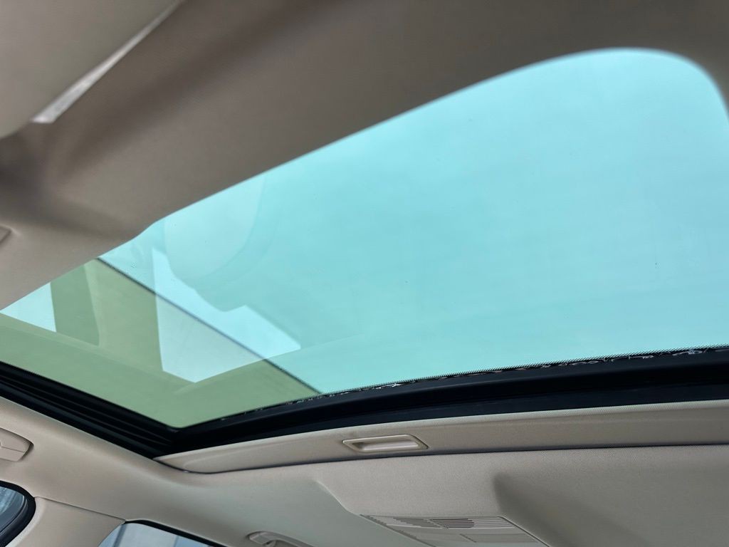 2008 BMW 5 Series Image 25