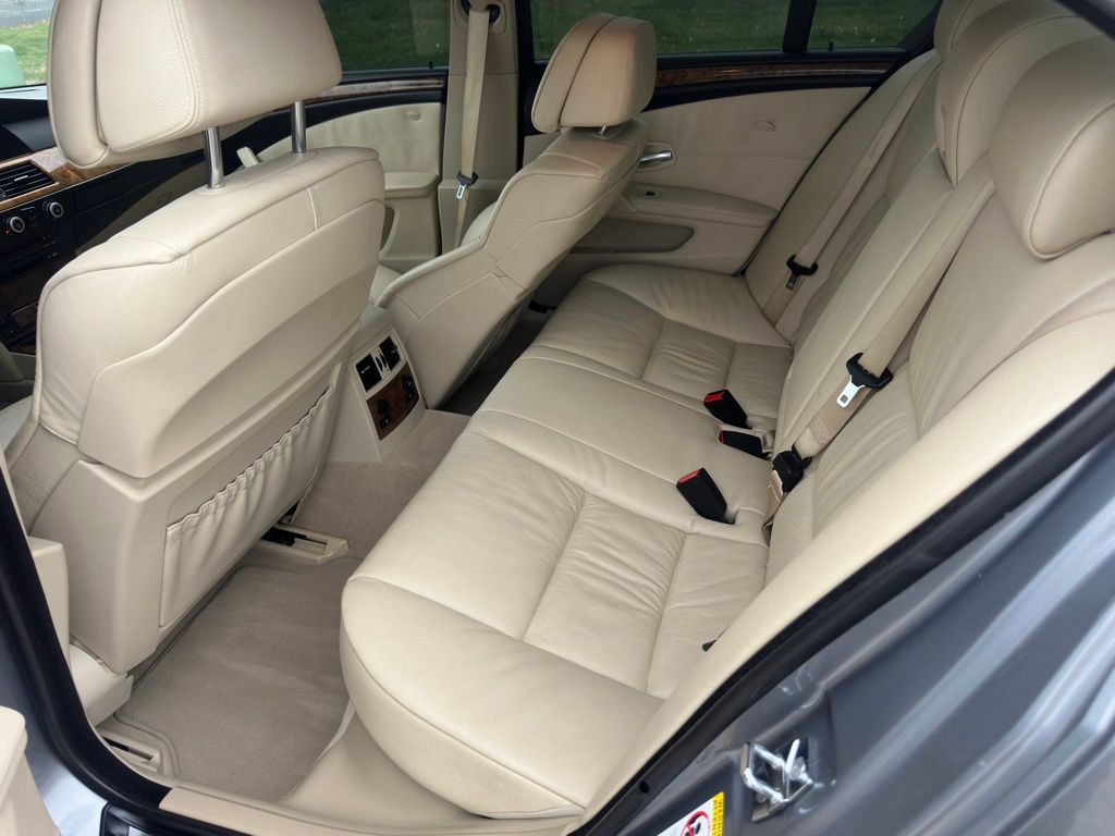 2008 BMW 5 Series Image 34