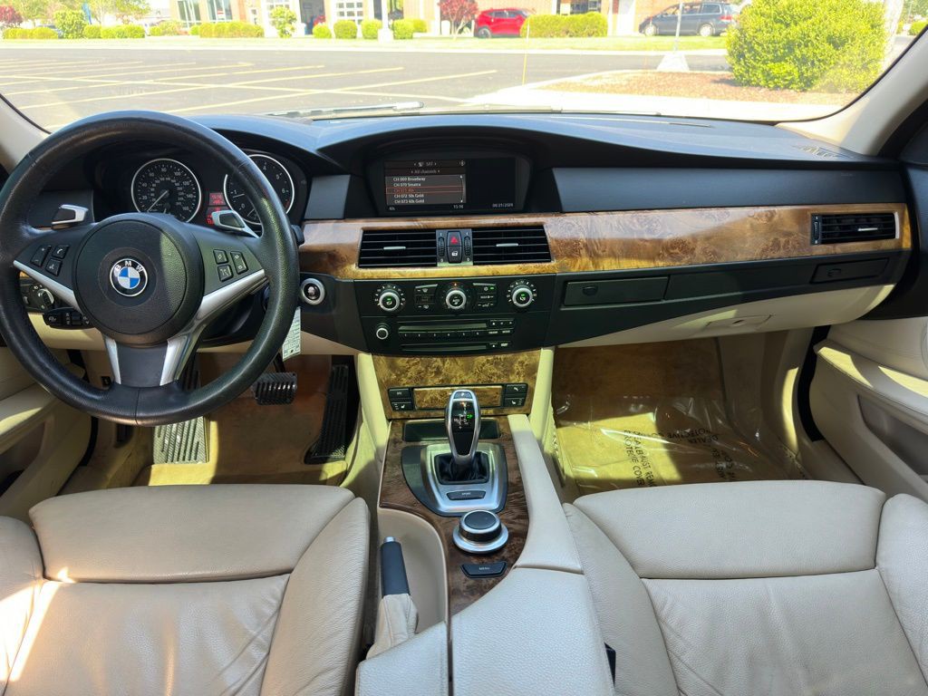 2008 BMW 5 Series Image 7
