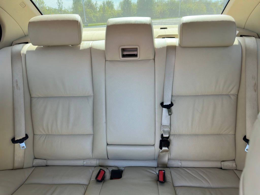 2008 BMW 5 Series Image 29