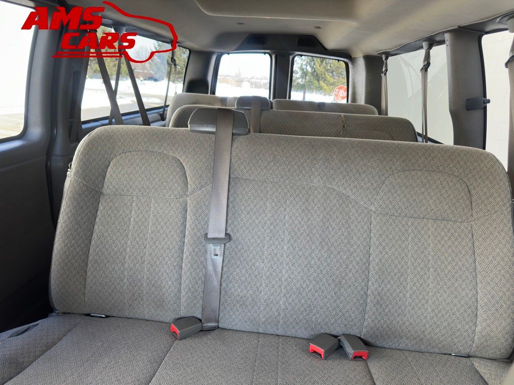 2020 Chevrolet Express Image 14