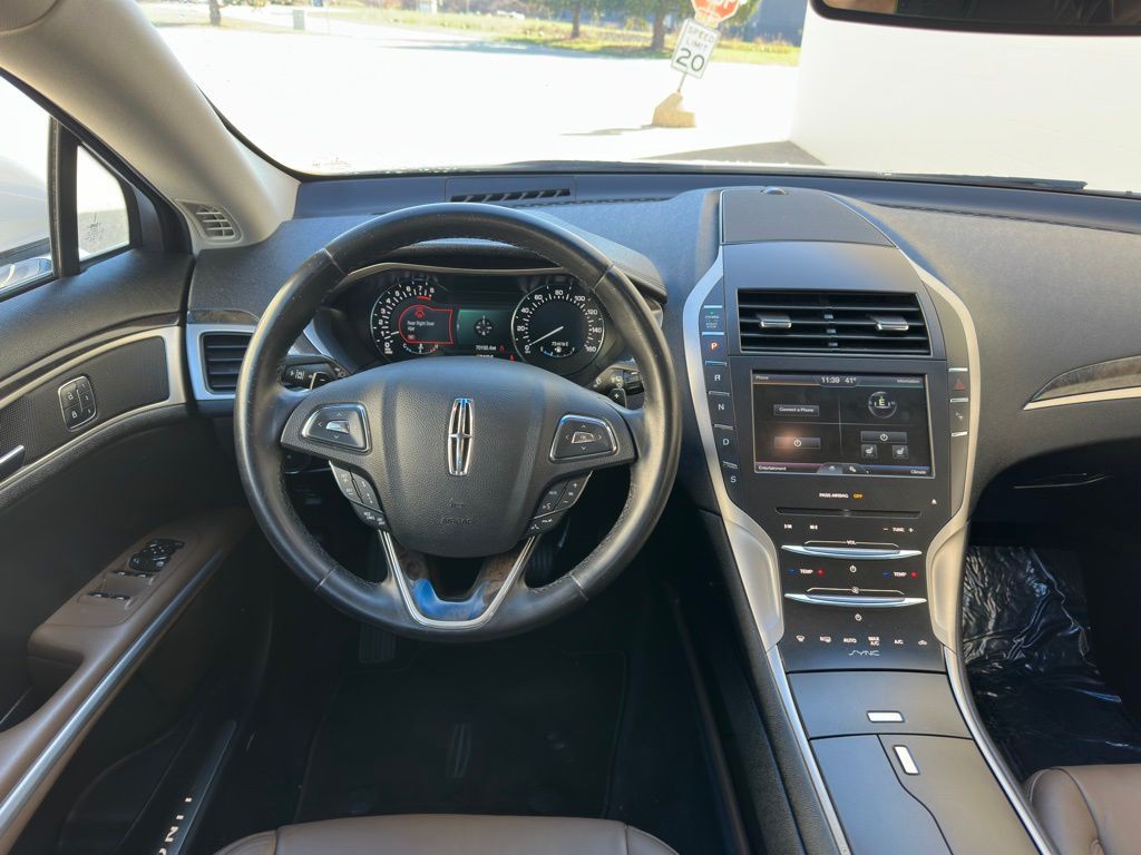 2016 Lincoln MKZ Image 7