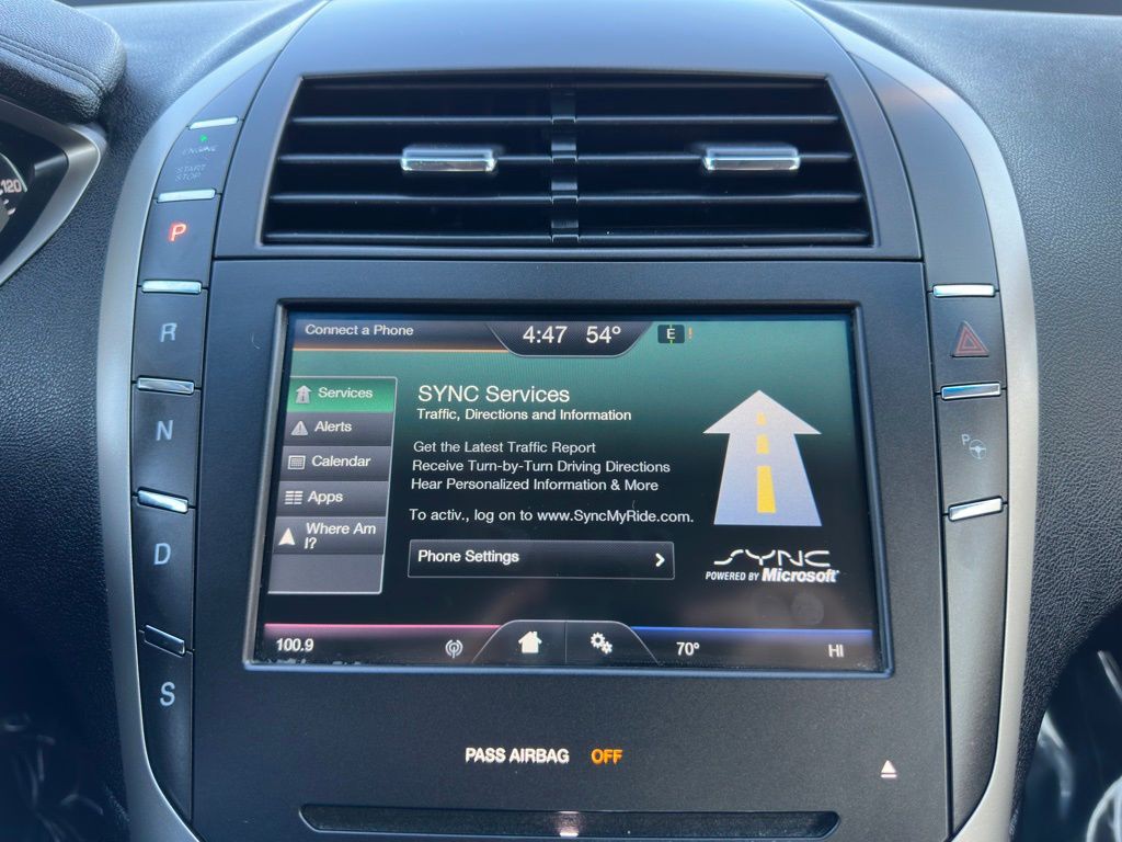 2016 Lincoln MKZ Image 27