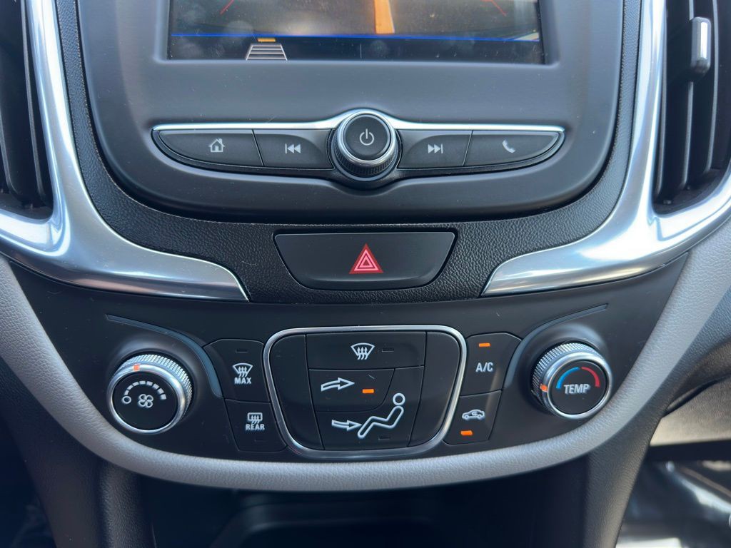 2019 Chevrolet Equinox Image 30