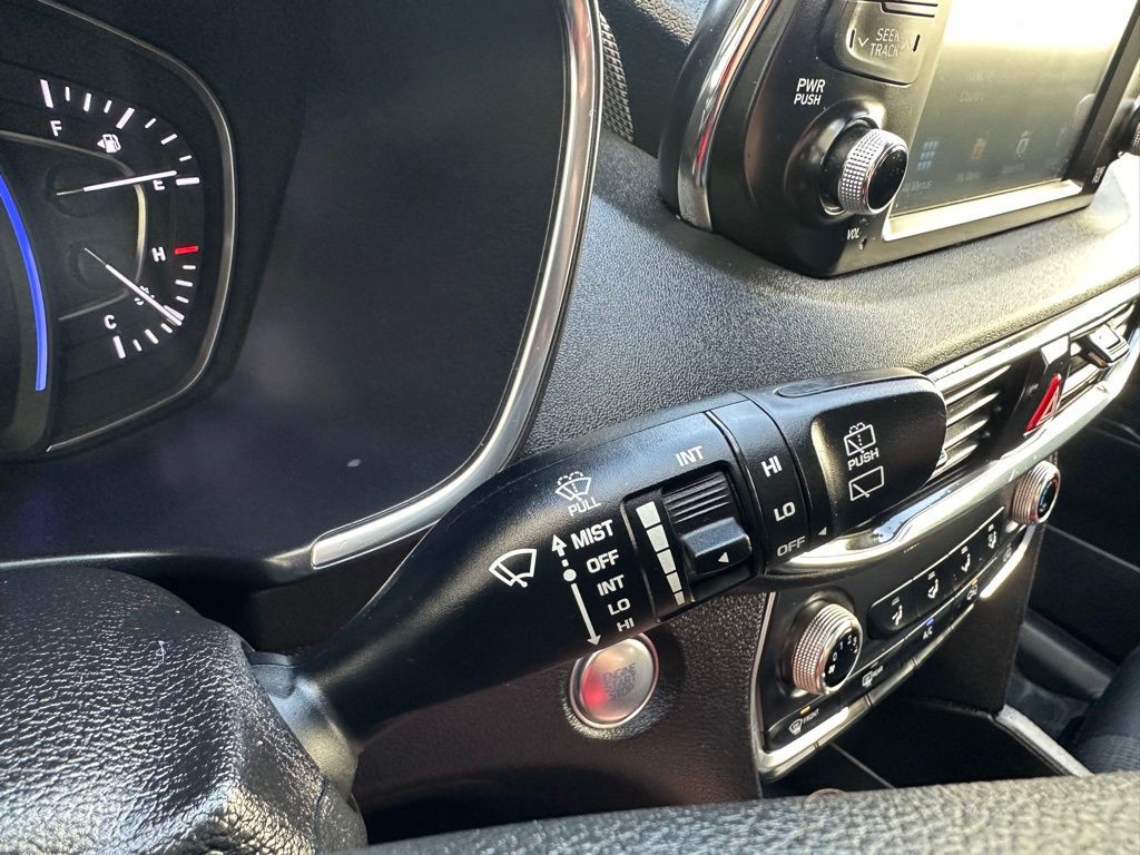 2020 Hyundai Santa Fe Image 24