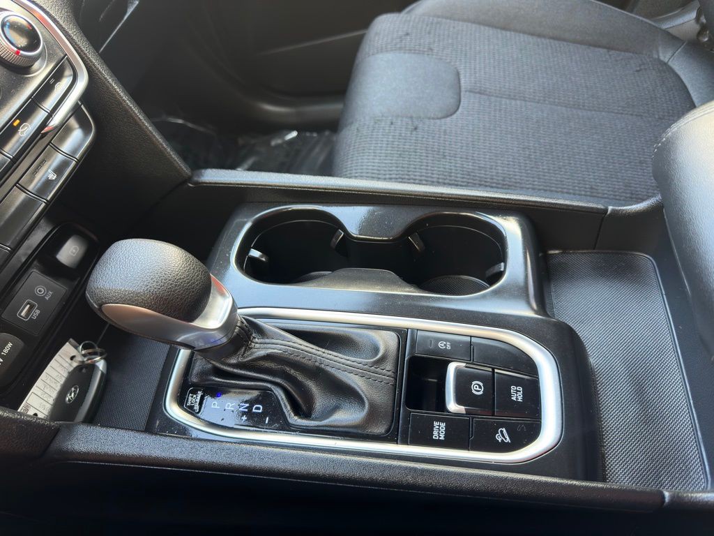 2020 Hyundai Santa Fe Image 31