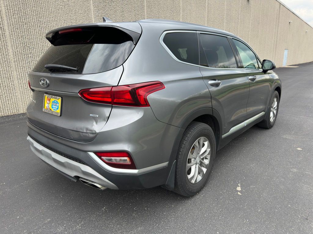 2020 Hyundai Santa Fe Image 4