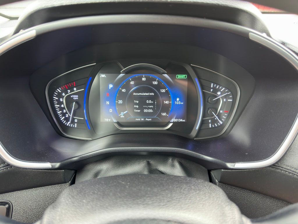 2020 Hyundai Santa Fe Image 17