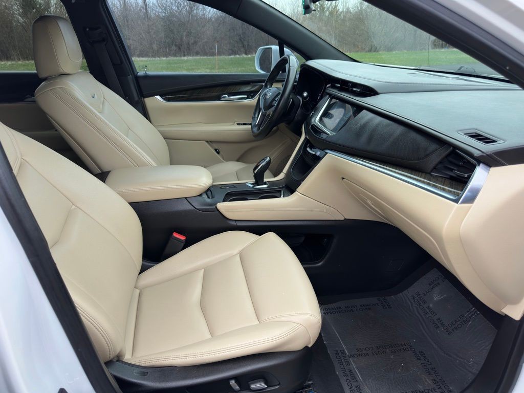 2017 Cadillac XT5 Image 14