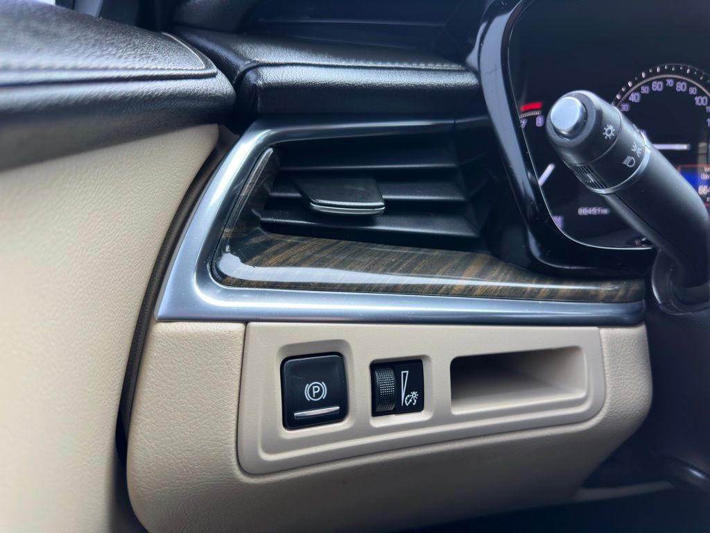 2017 Cadillac XT5 Image 23