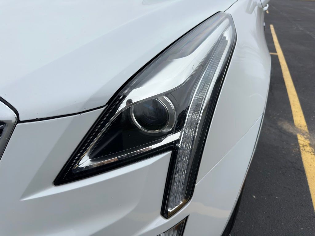 2017 Cadillac XT5 Image 39