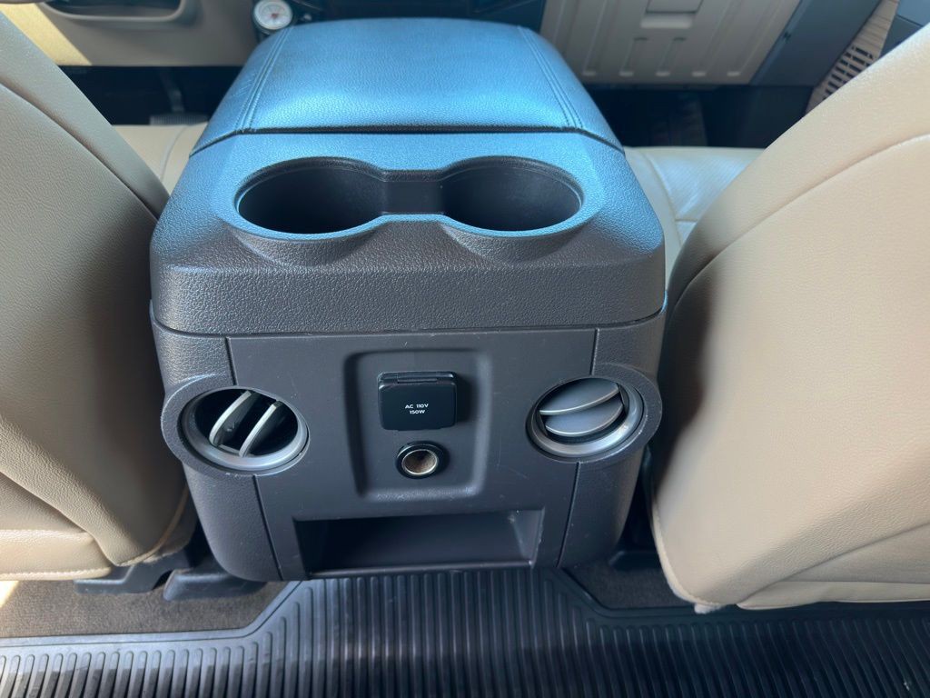 2013 Ford F-250 Image 33
