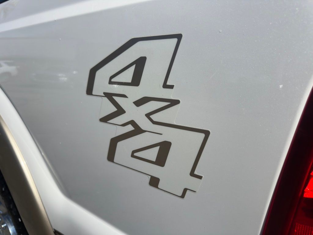 2013 Ford F-250 Image 35