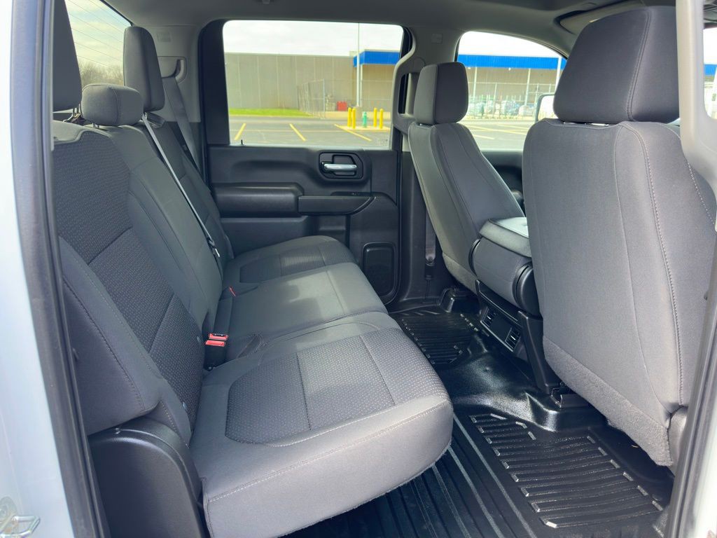 2022 GMC Sierra 3500 Image 14