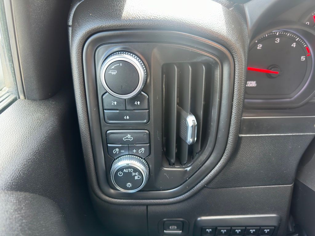 2022 GMC Sierra 3500 Image 20