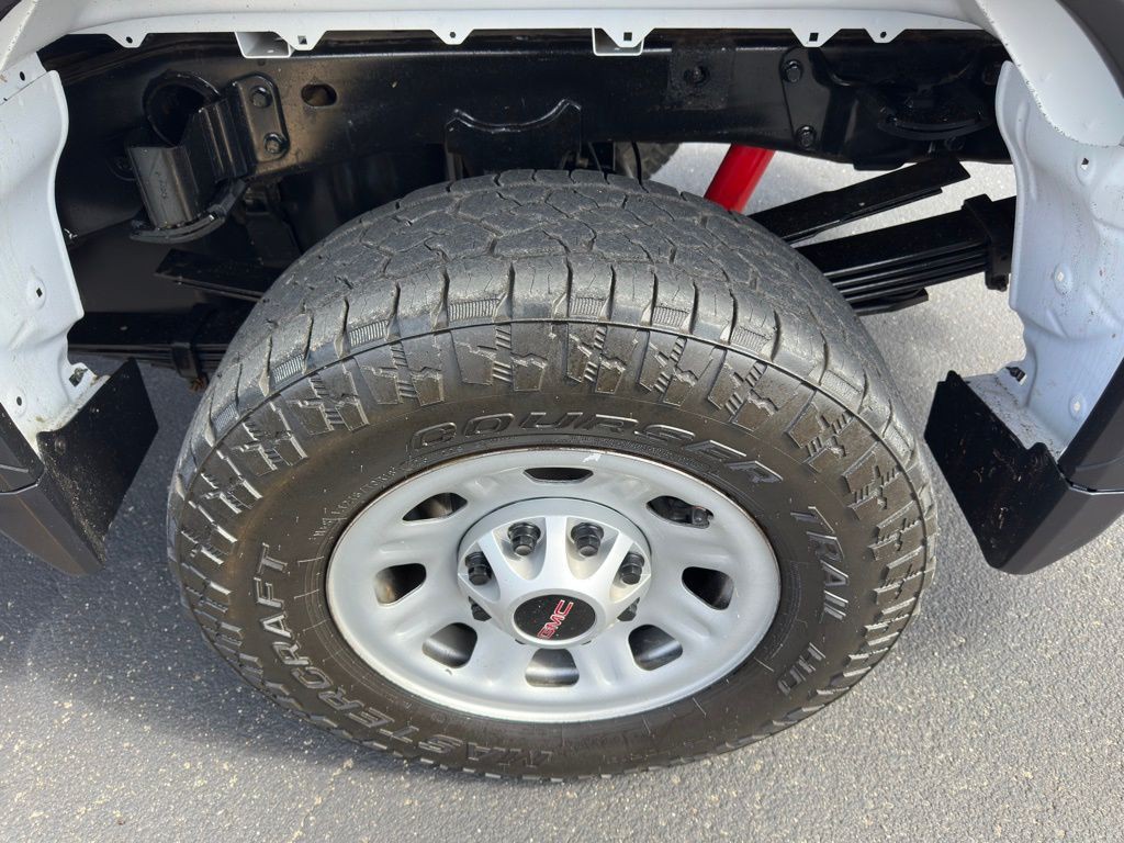 2022 GMC Sierra 3500 Image 43