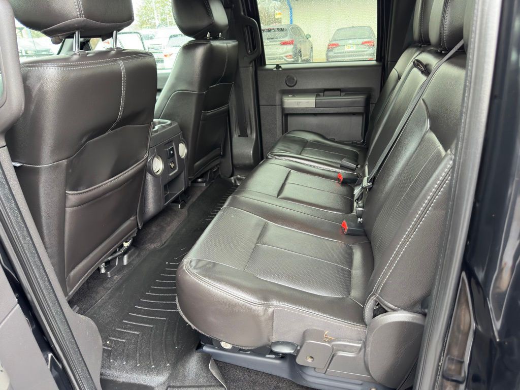 2012 Ford F-350 Image 11