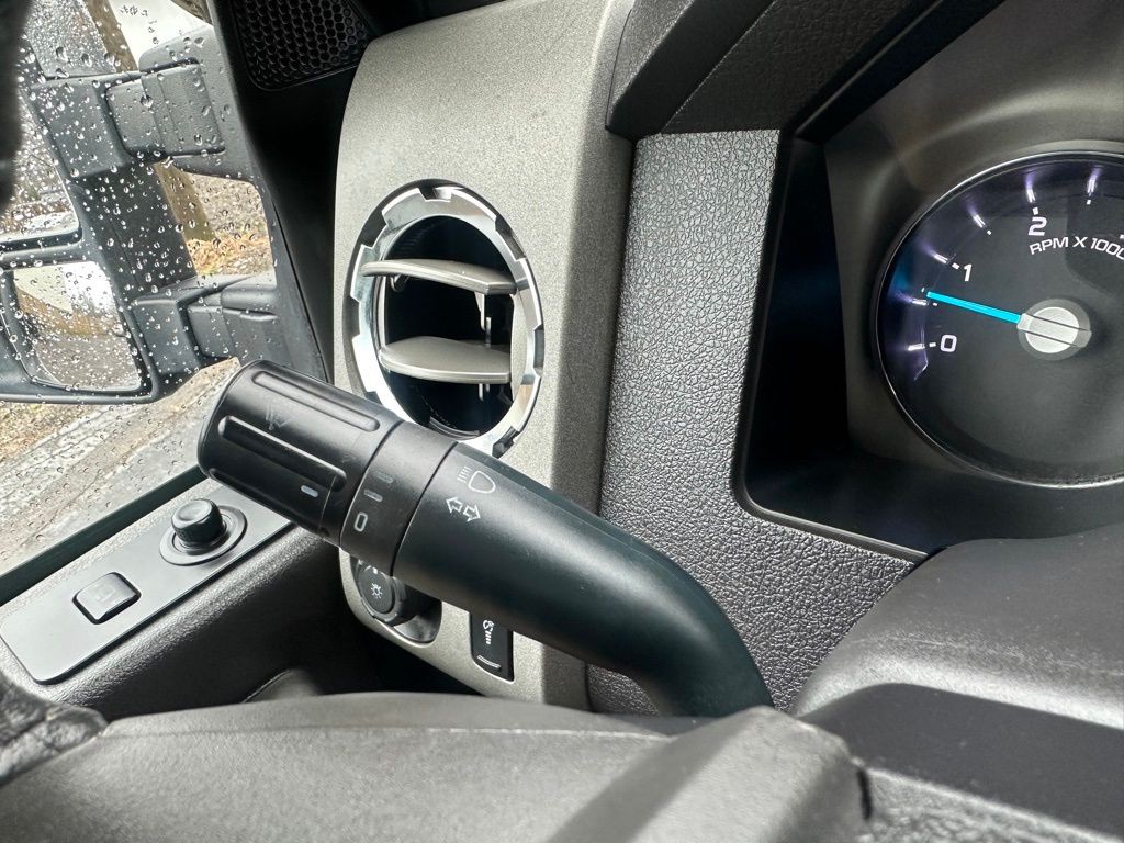 2012 Ford F-350 Image 20