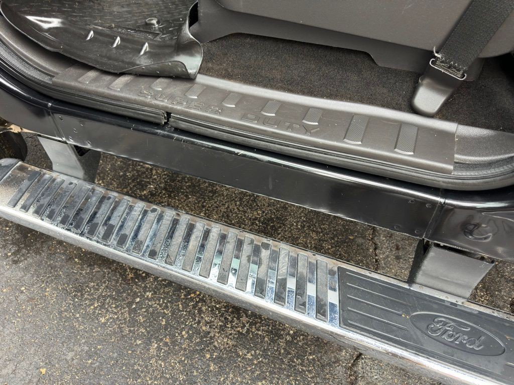 2012 Ford F-350 Image 28
