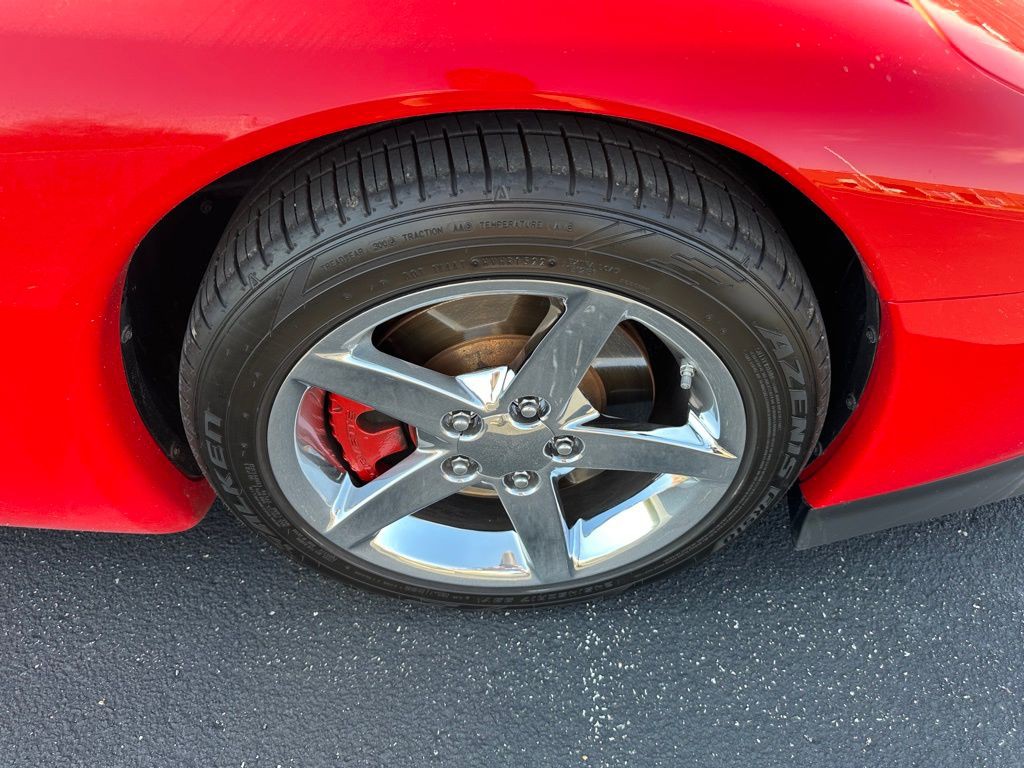 1997 Chevrolet Corvette Image 24