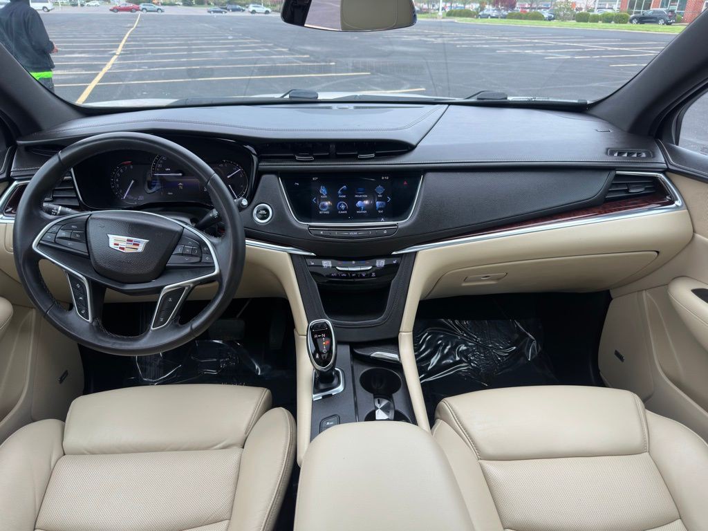 2017 Cadillac XT5 Image 7