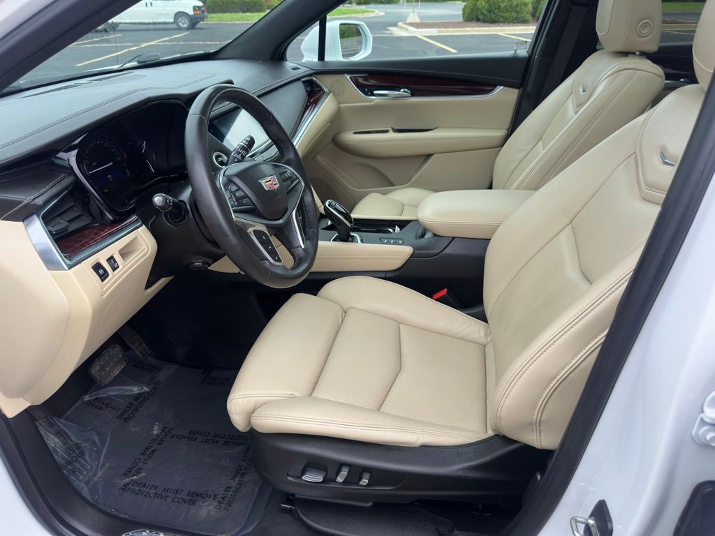 2017 Cadillac XT5 Image 10