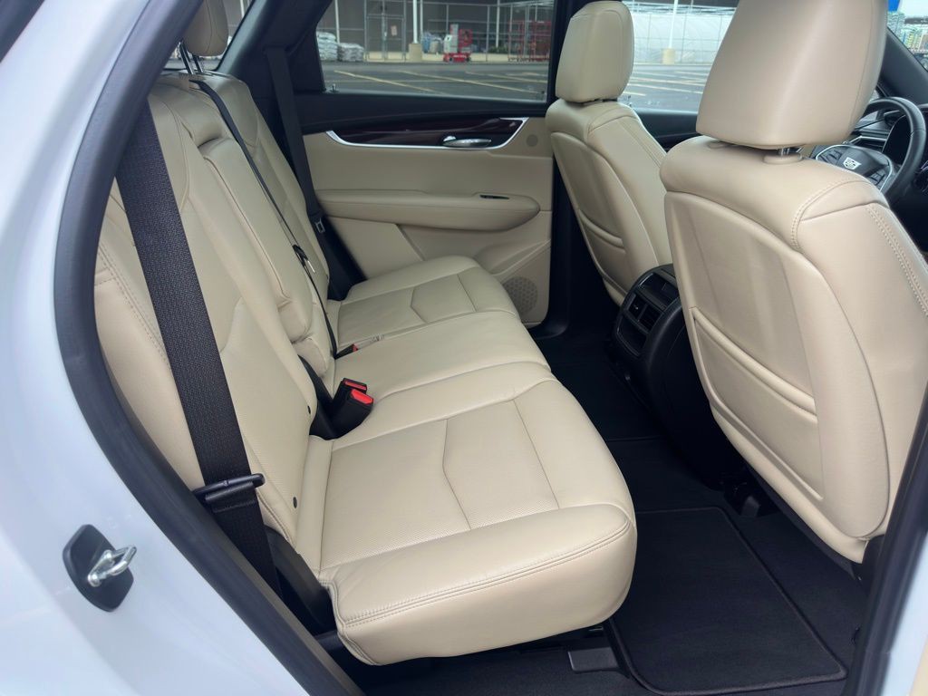 2017 Cadillac XT5 Image 13