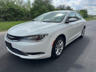 Image for 2016 Chrysler 200 Limited ID: 7347903