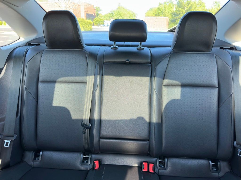 2019 Volkswagen Jetta Image 11