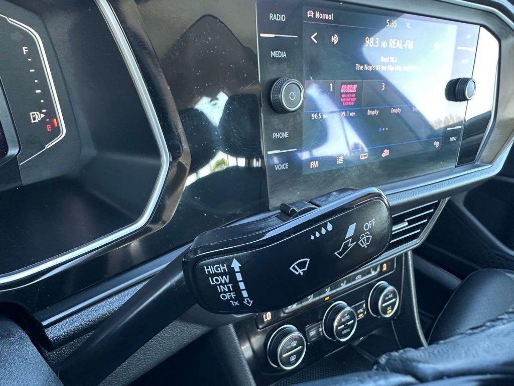 2019 Volkswagen Jetta Image 13