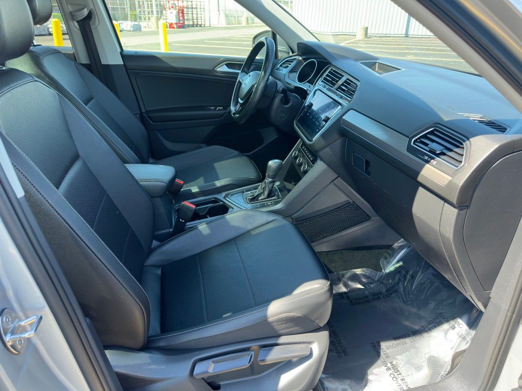 2019 Volkswagen Tiguan Image 14