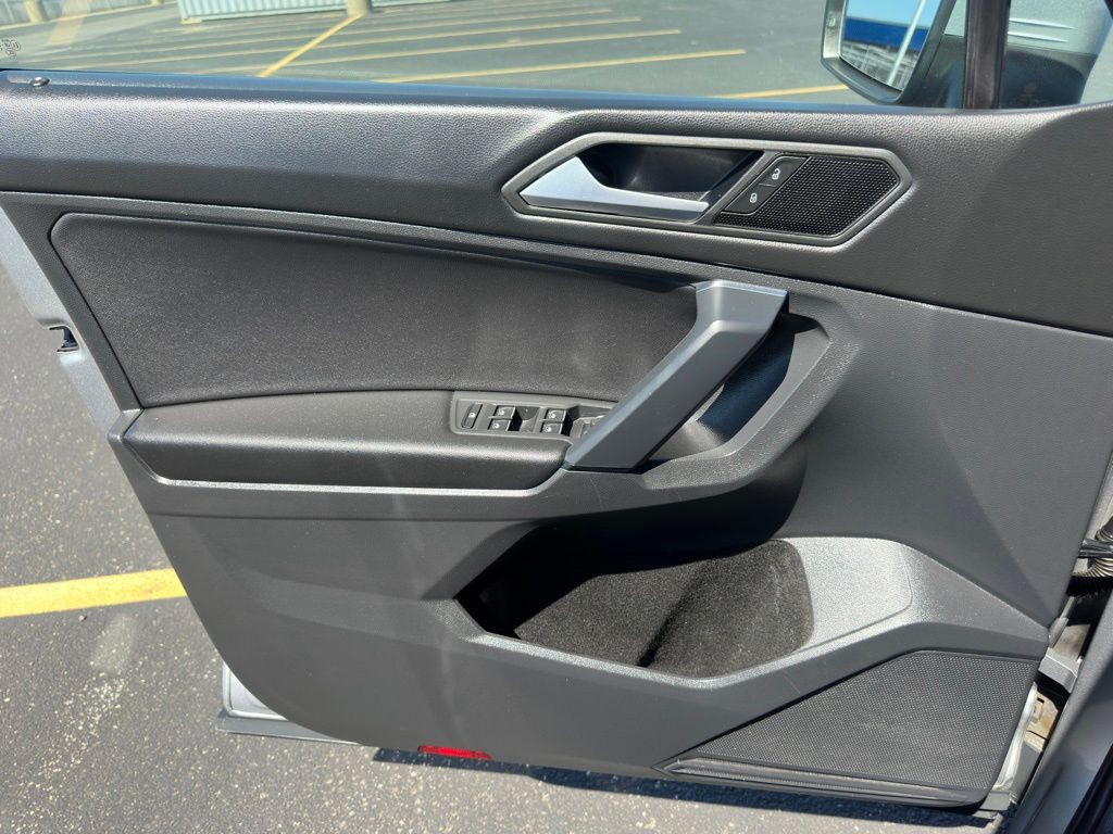 2019 Volkswagen Tiguan Image 34