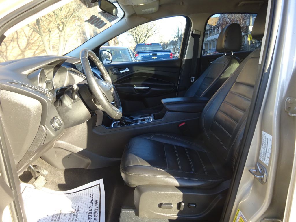 2017 Ford Escape Image 8