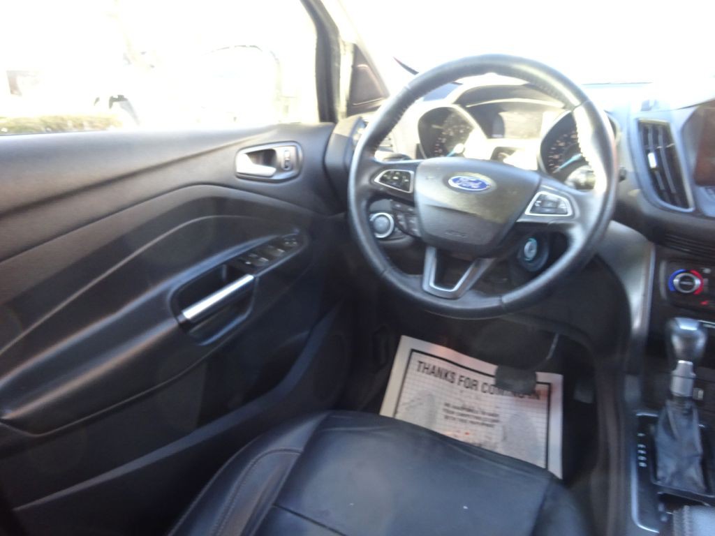 2017 Ford Escape Image 11