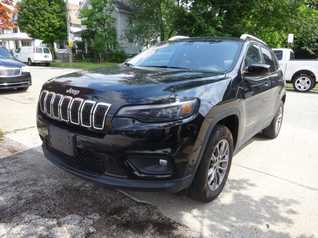 2020 Jeep Cherokee Image 1