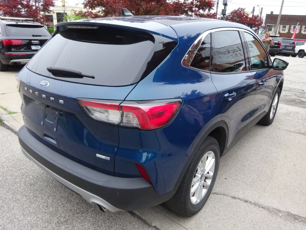 2020 Ford Escape Image 5