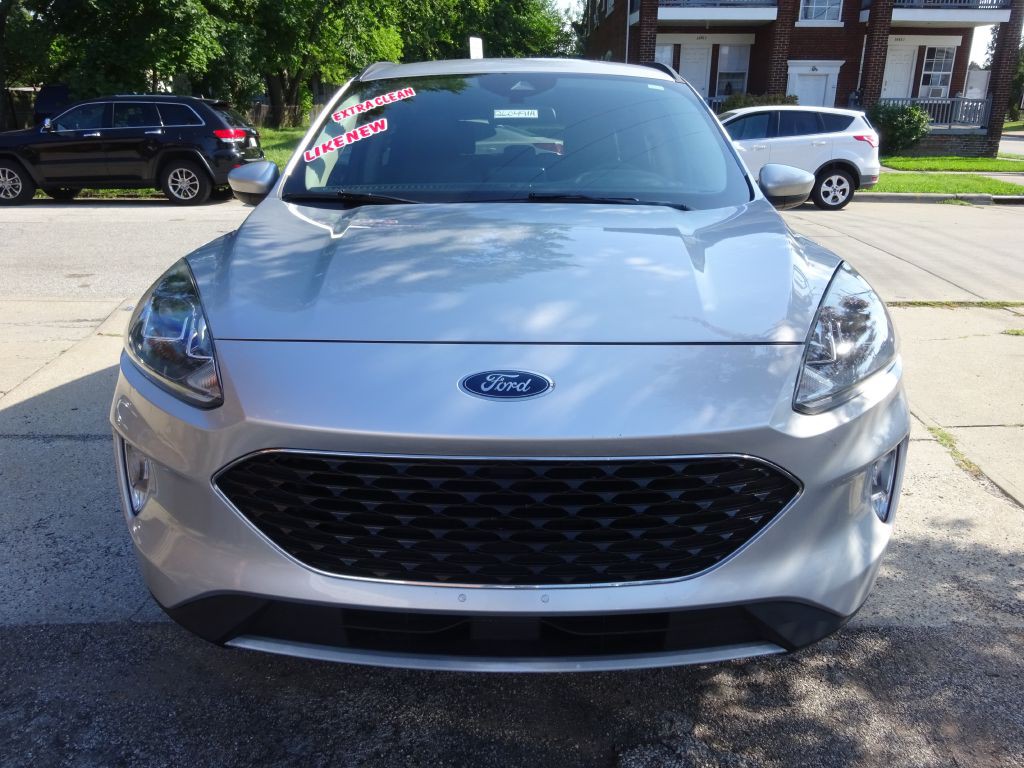 2020 Ford Escape Image 2