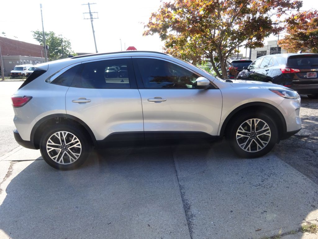2020 Ford Escape Image 4