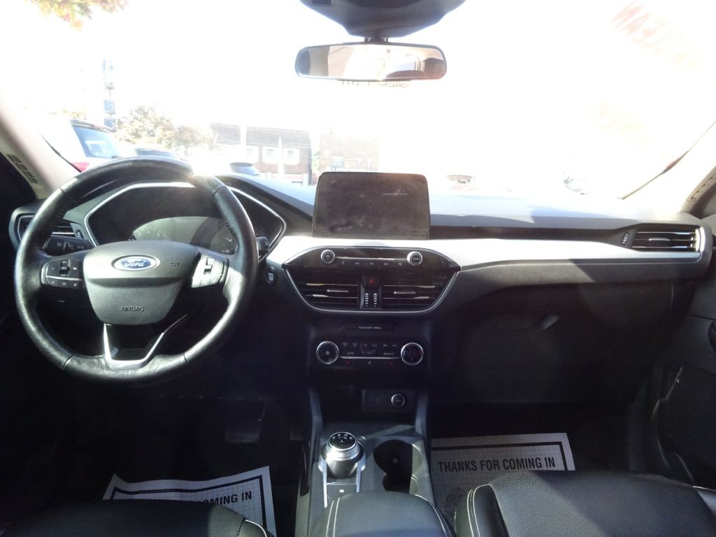 2020 Ford Escape Image 10
