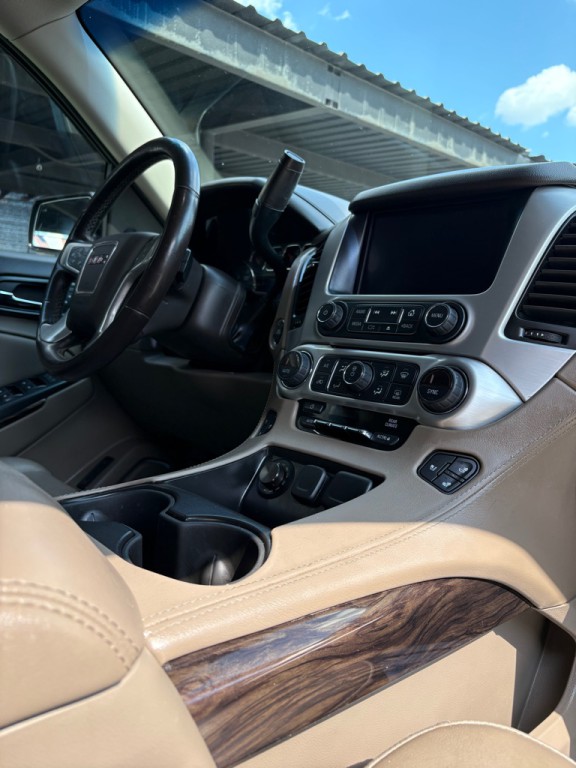 2019 GMC Yukon Image 3