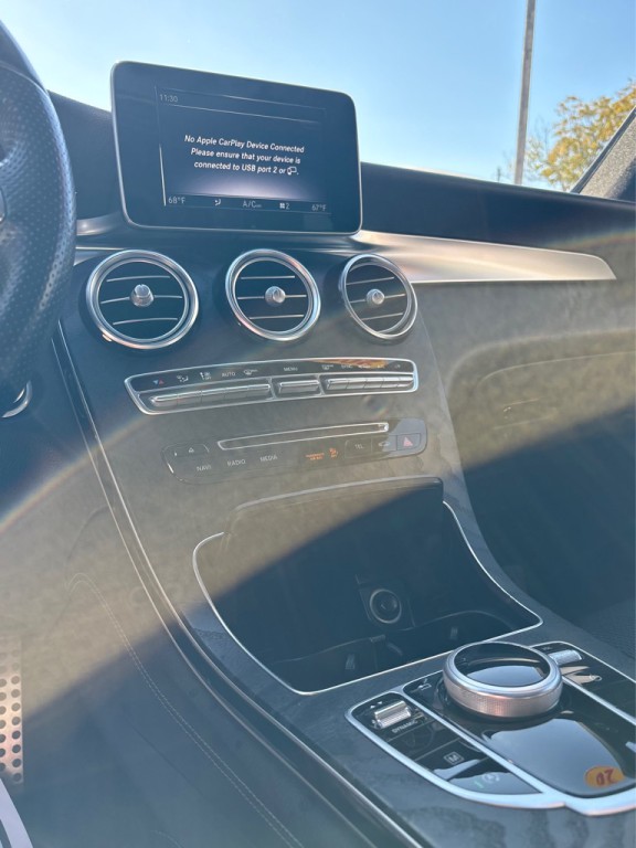2018 Mercedes-Benz GLC-Class Image 3