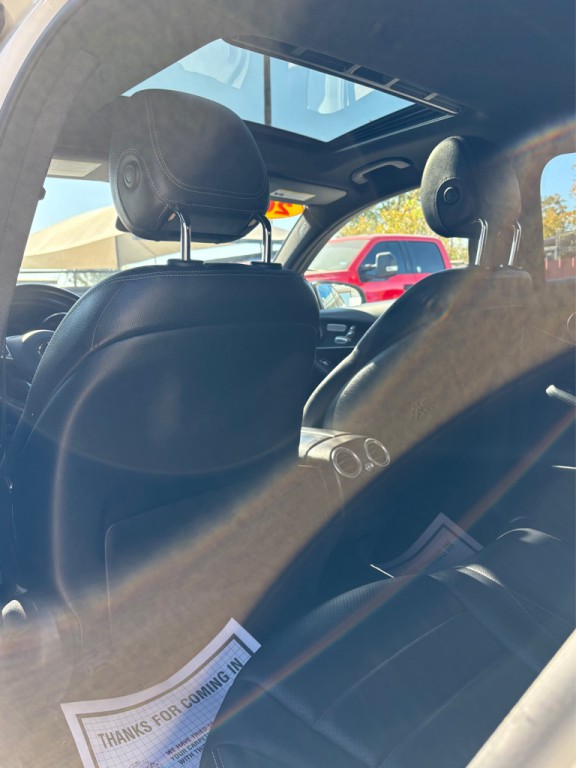 2018 Mercedes-Benz GLC-Class Image 7