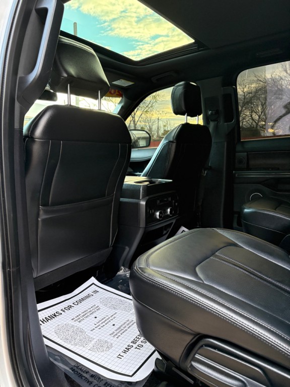 2018 Ford Expedition Image 8