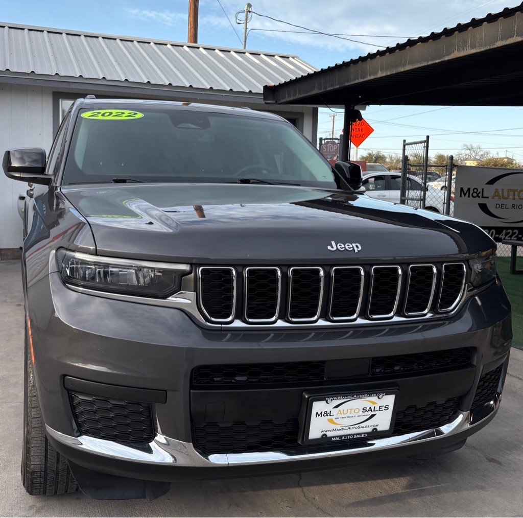 2022 Jeep Grand Cherokee Image 1