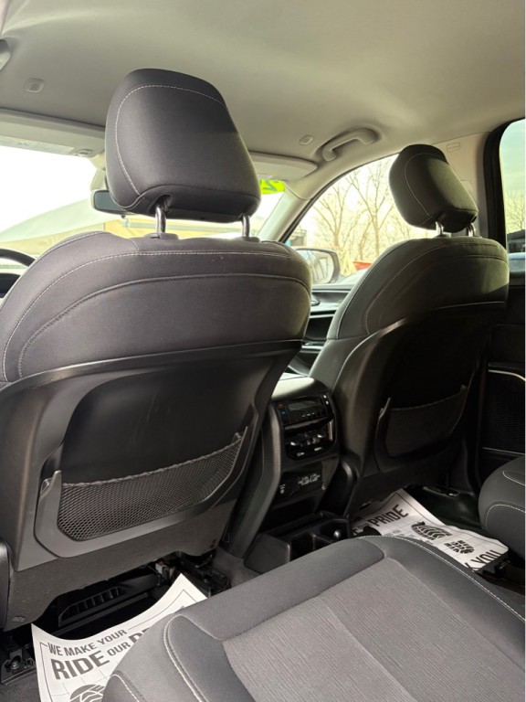 2022 Jeep Grand Cherokee Image 9