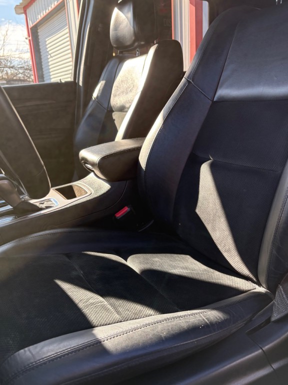 2017 Jeep Grand Cherokee Image 6